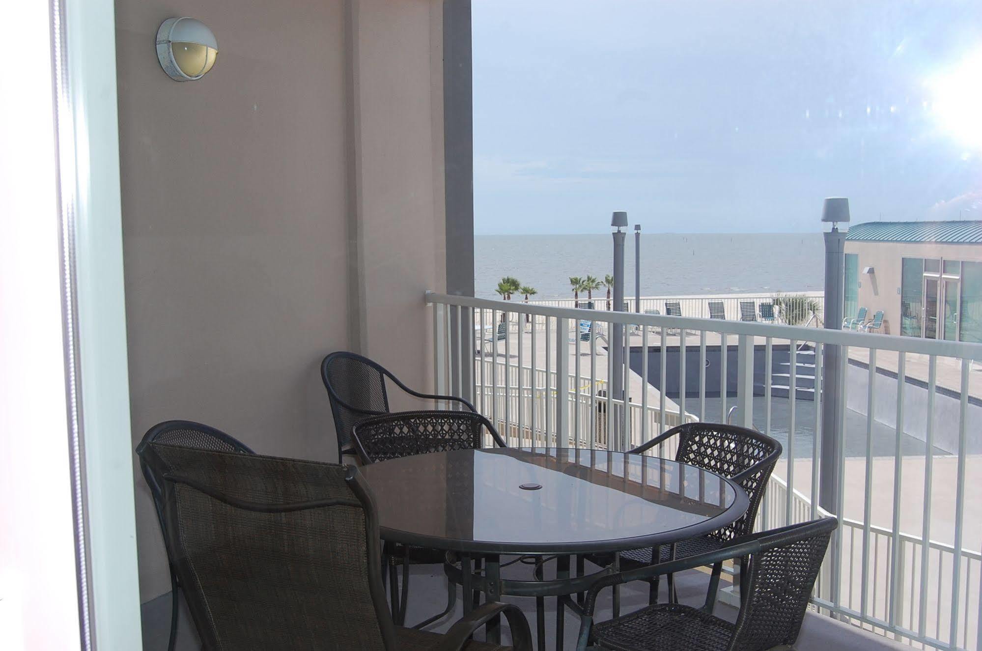 Sea Breeze Condominium Resort Biloxi Exterior photo